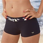 Sloggi Swim. Kiris Hipster. Mix to Match. Bland modeller og farger etter ønske og smak! Pen underdel med fastsydd belte.
